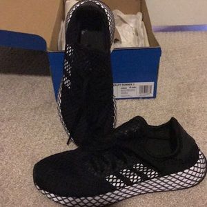 Brand new Adidas Deerupt